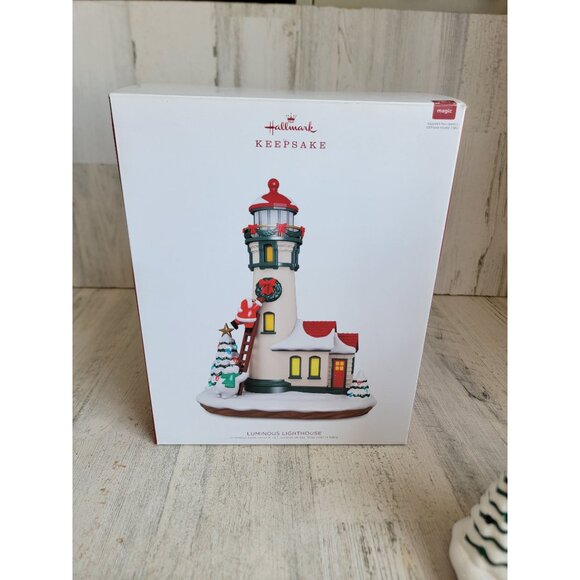 Hallmark NEW Santa ladder polar bear luminous Lighthouse magic table top Xmas - Picture 7 of 8